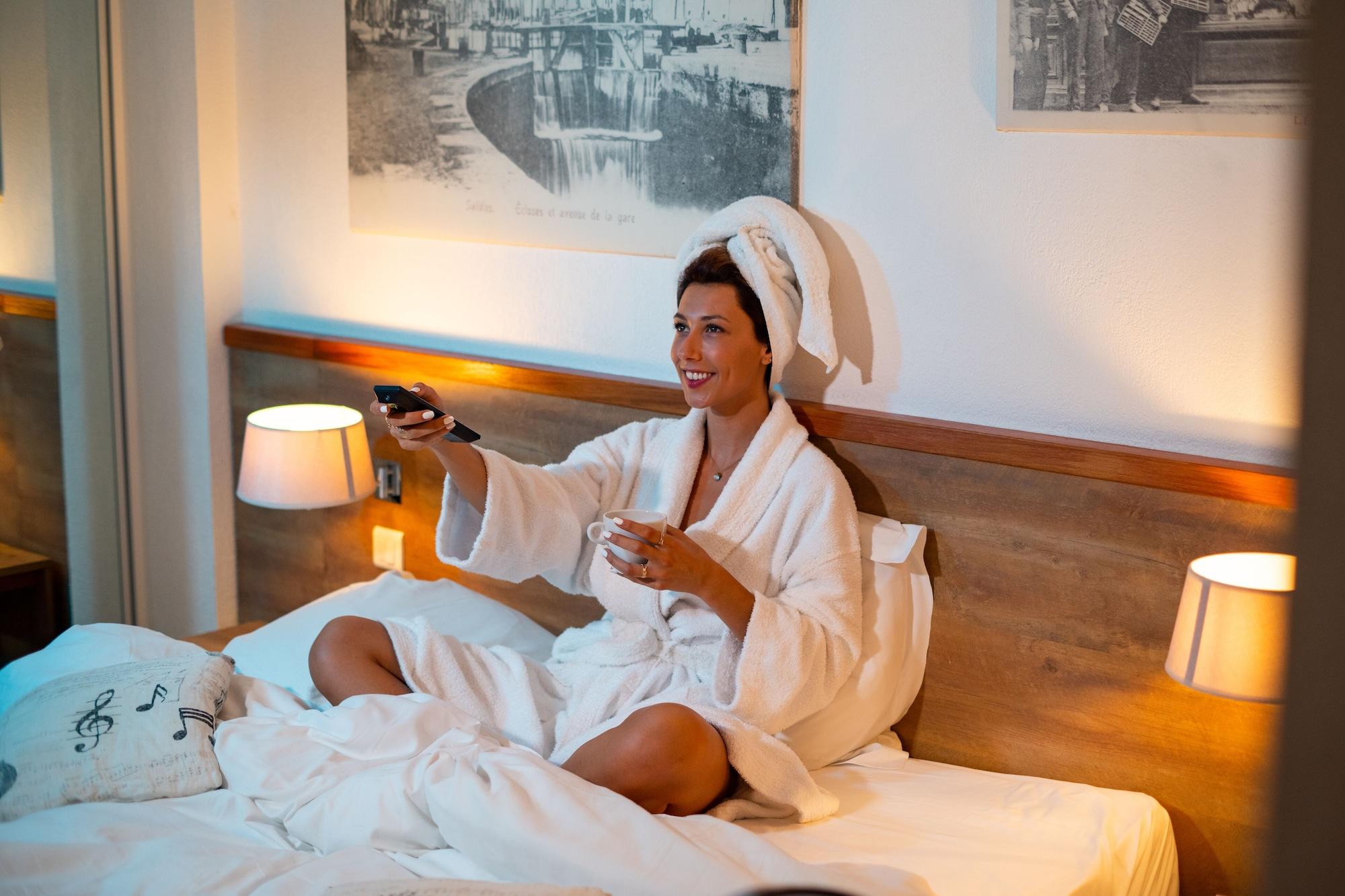 Hotel Le Phoebus Garden & Spa Gruissan Esterno foto