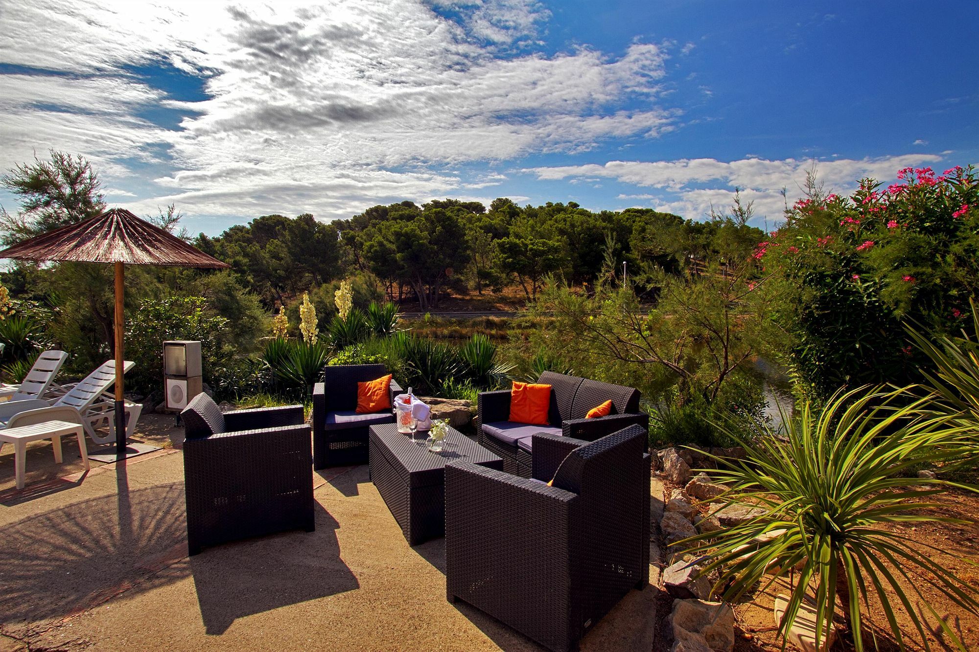 Hotel Le Phoebus Garden & Spa Gruissan Esterno foto